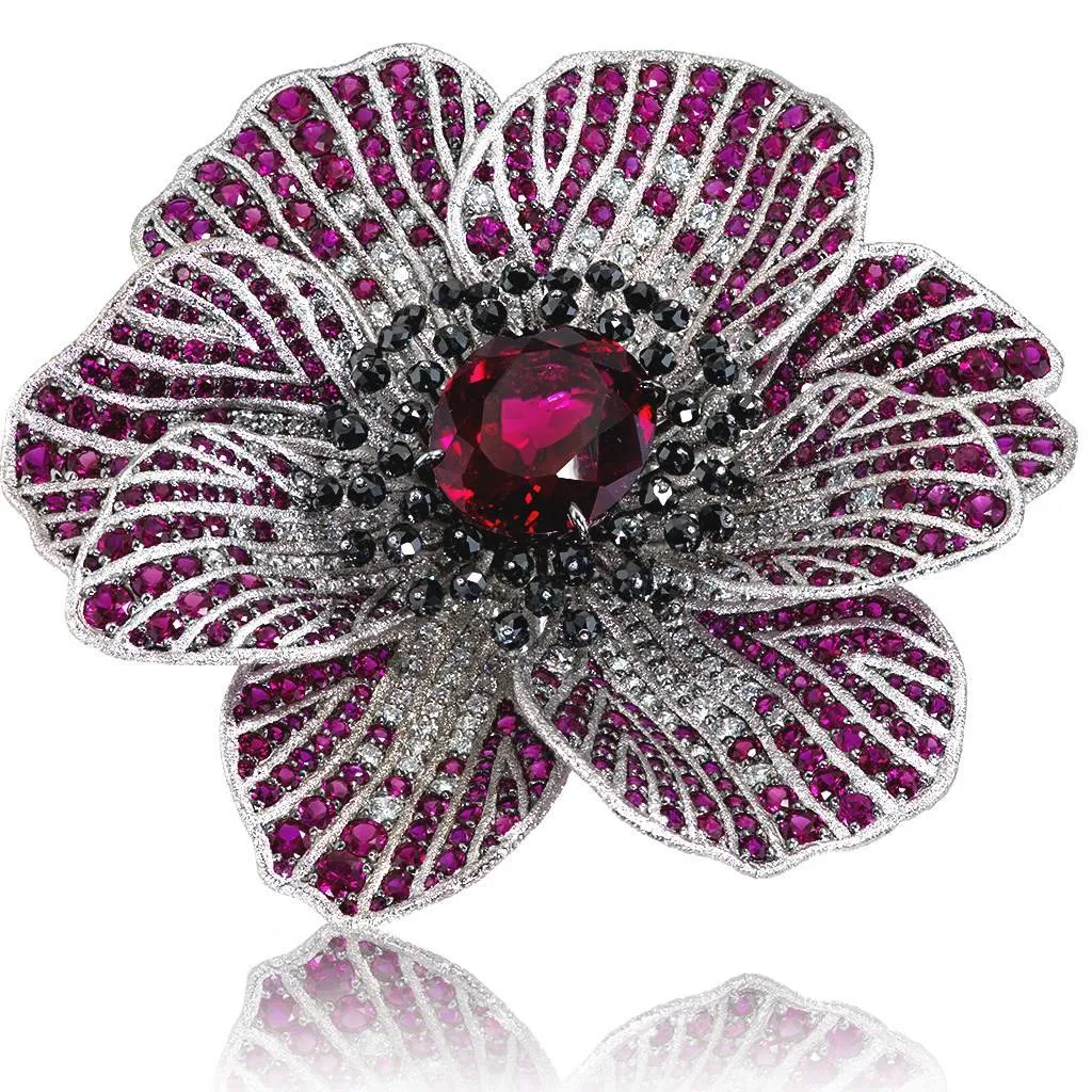 Gold Coronaria Brooch with Tourmaline & Diamonds