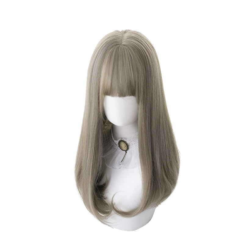 LOLITA GRAY SHORT STRAIGHT NATURAL WIG BY07179