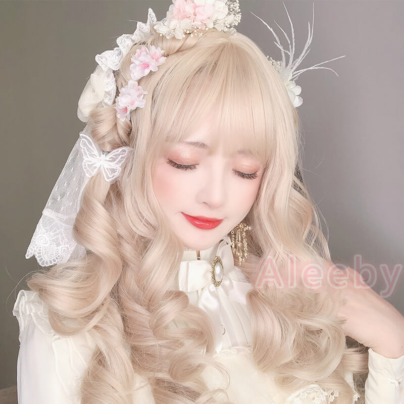 LOLITA ''MIDSUMMER'' CREAM BLONDE LONG CURLY WIG BY02222