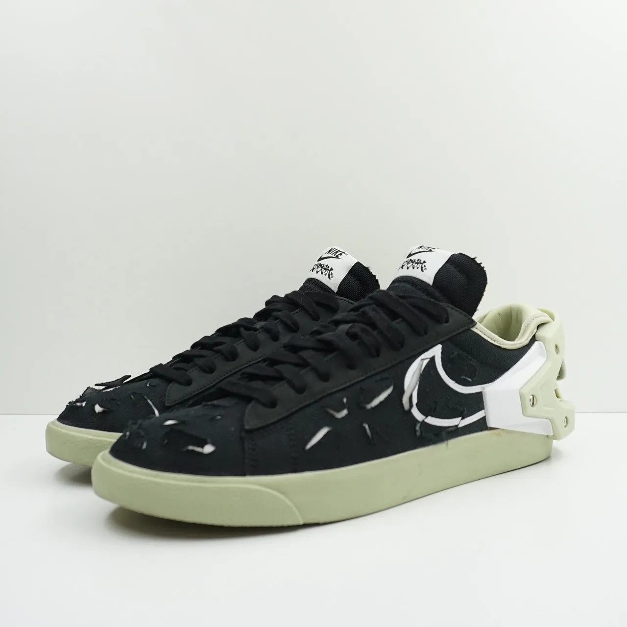 Nike Blazer Low Acronym Black Olive Aura