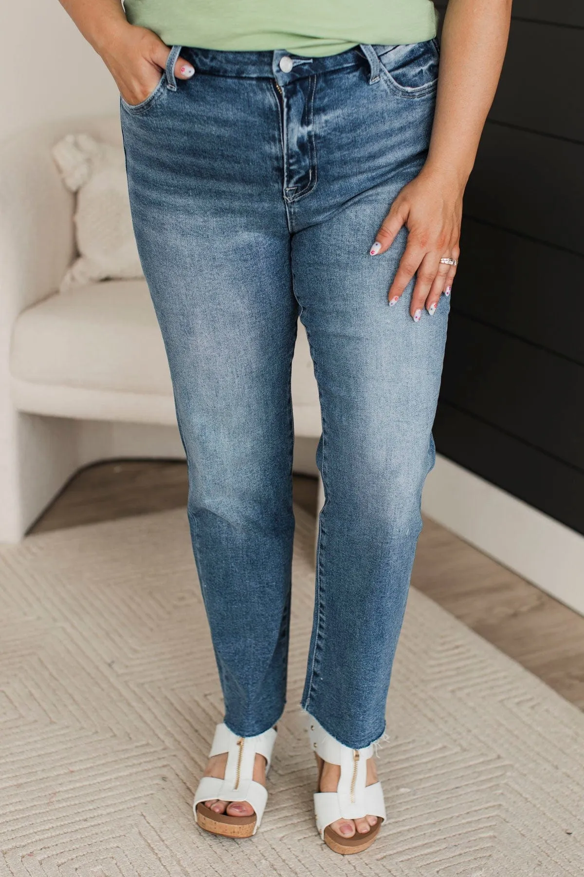 Vervet Slim Straight Jeans- Haddie Wash